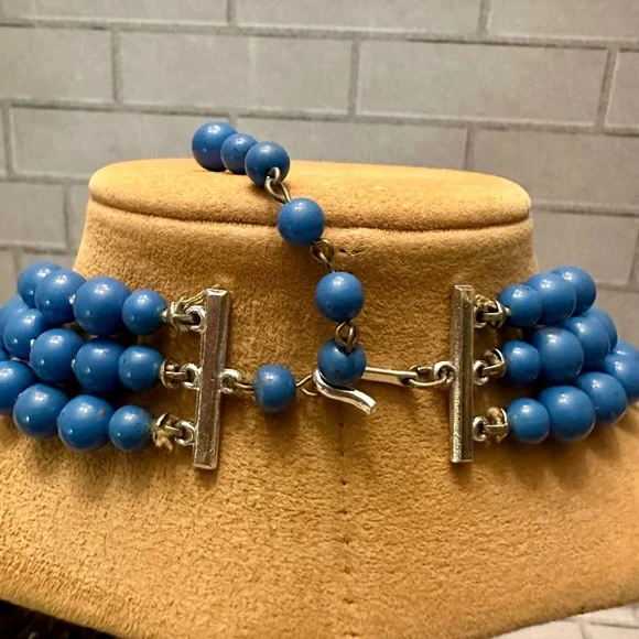 Ceil blue bead necklace - Picture 5 of 5